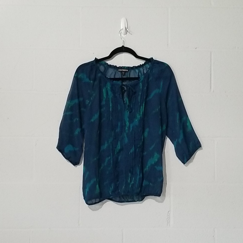 Express Blue & green quarter length sleeve blouse